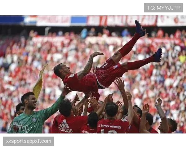 数据好看，输球痛心，拜仁首发阵容致命缺陷为何始终得不到解决？